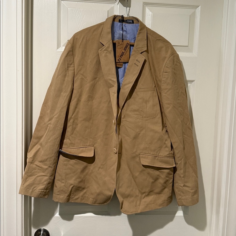 Men’s- Paul Jones Collection/ Tan Blazer with Blue Lining